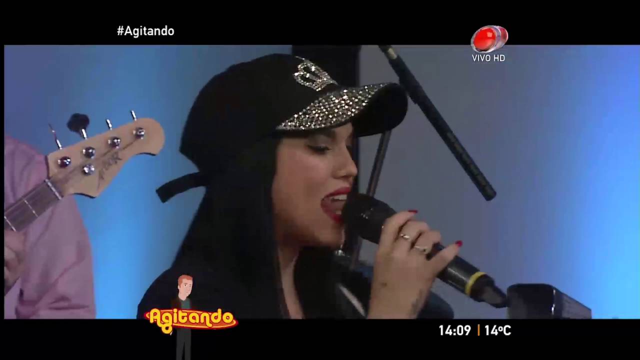 Majo y la del 13 en #Agitando