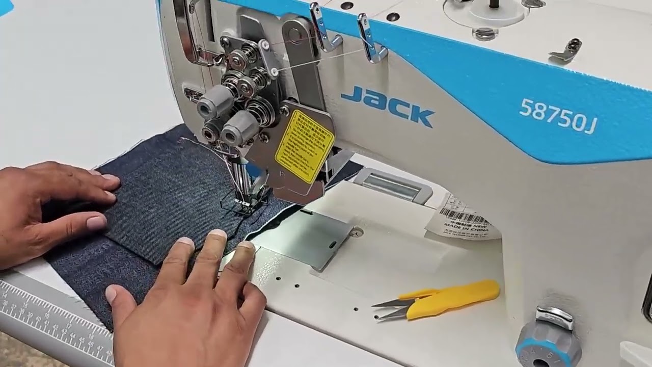JK 58750J Двуиглова права машина с изключване на иглите