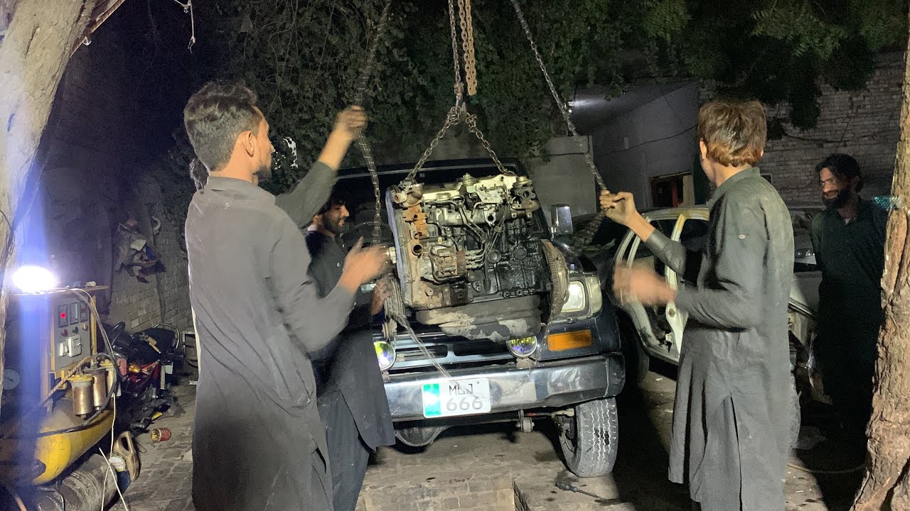 Toyota 2L-T Engine OverHaul | 2L-T Turbo | Chaudhry Motors Workshop Dunyapur