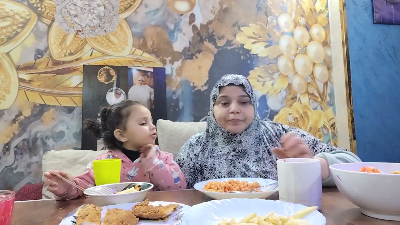 حسبي الله ونعم الوكيل في كل بيجيب سيرتي وبيوصل لحد عندي وما ليش غير ربنا