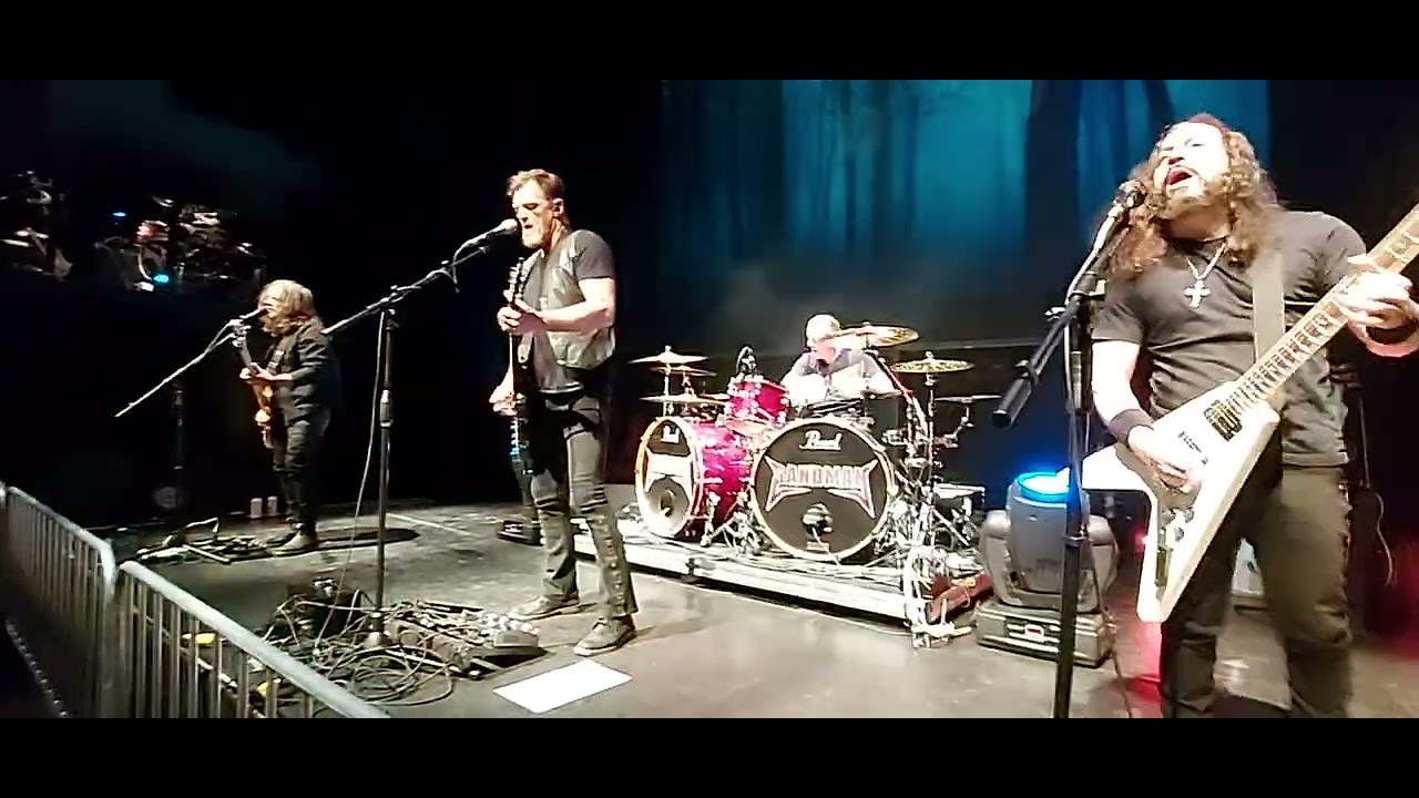 Mattalica Tribute band  / Sandman,  plays Sad but true . Live in Peterborough 🇨🇦 2025