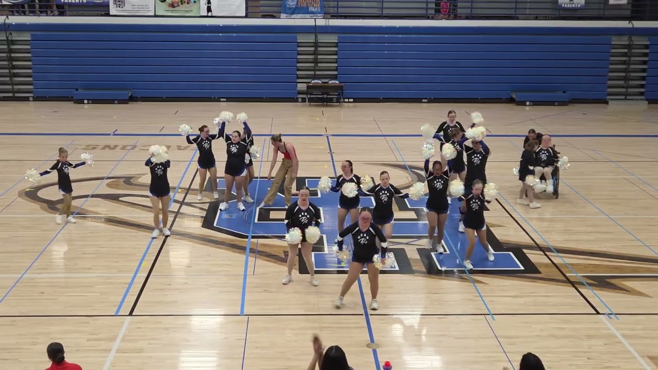 10/26/2025 - DA Stars Poms at the Blue Debut