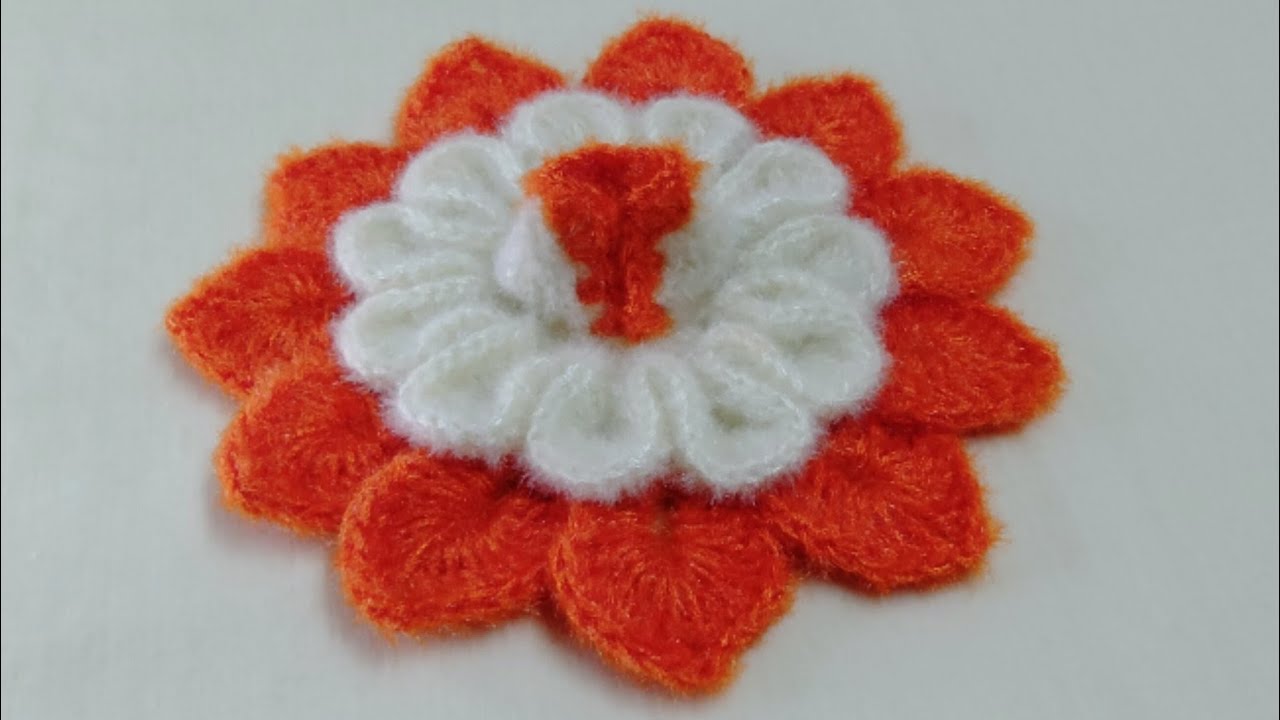 सबसे छोटे कान्हा जी के लिए बनायें ये आसान तरीके से दो रंगों की सर्दियों की ड्रेस 