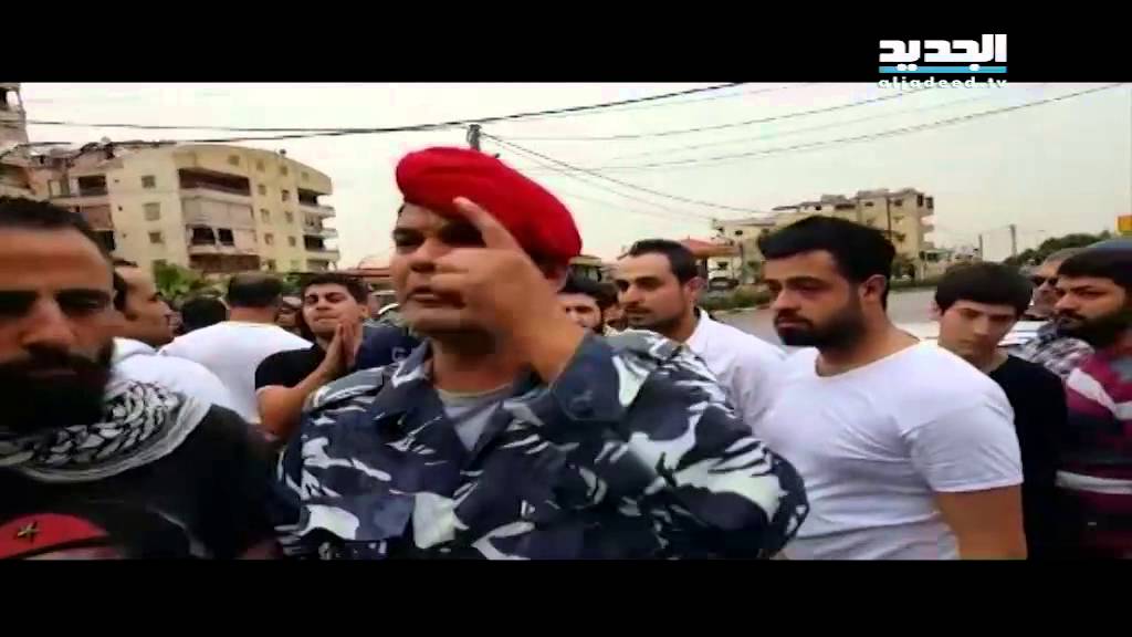 اهالي الناعمة يواصلون تحركاتهم لاقفال المطمر ومنع الشاحنات من نقل النفايات - الين حلاق