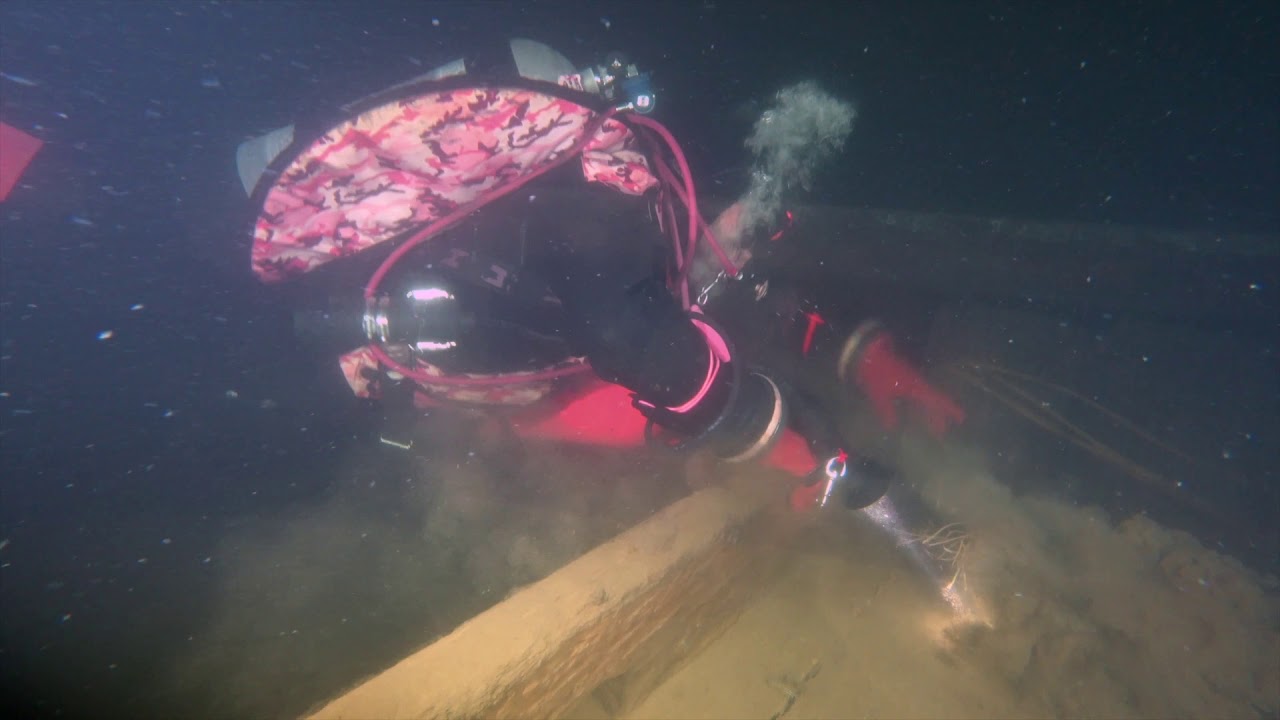 Diving the wreck of the Sarah Ellen (300ft) - Lake Champlain