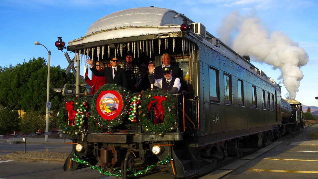 The Santa Train - Fillmore and Western Railway in 4K