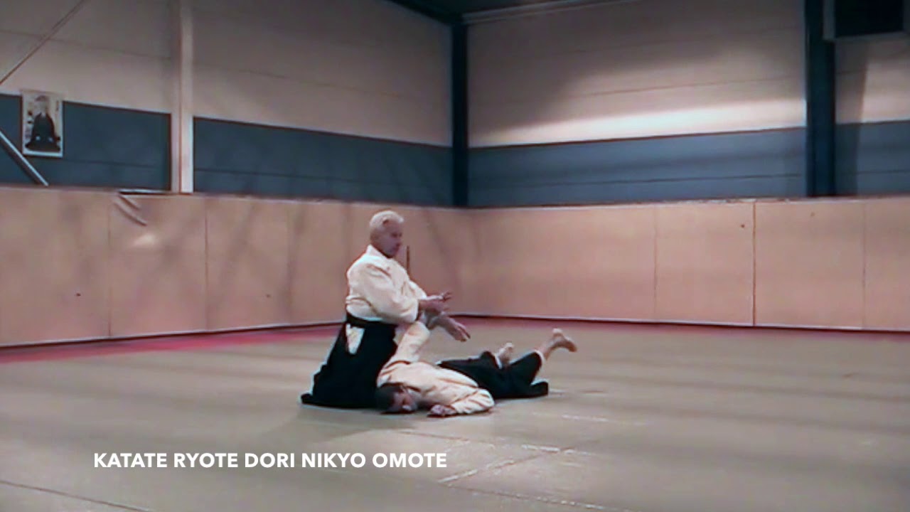 Katate Ryote Dori