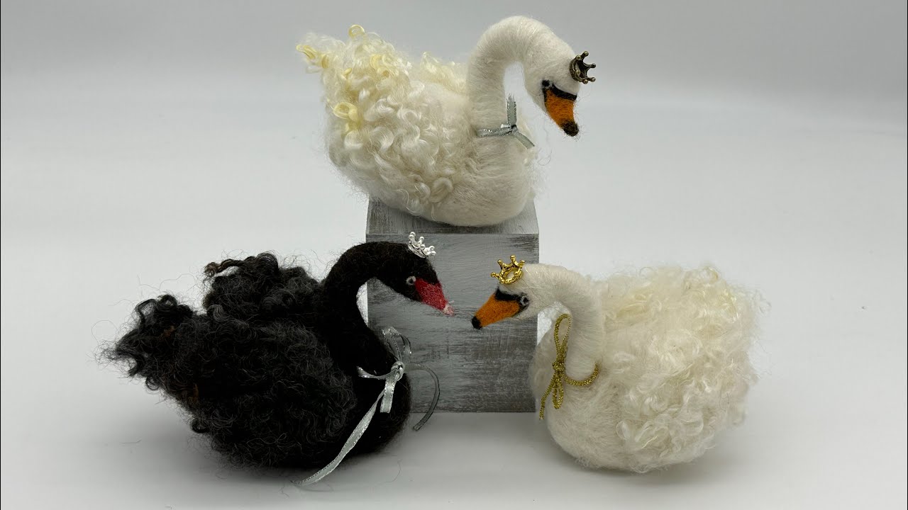 Sparkly Swan Needle Felt Tutorial (ARMATURE AND FLUFFY LOCKS)