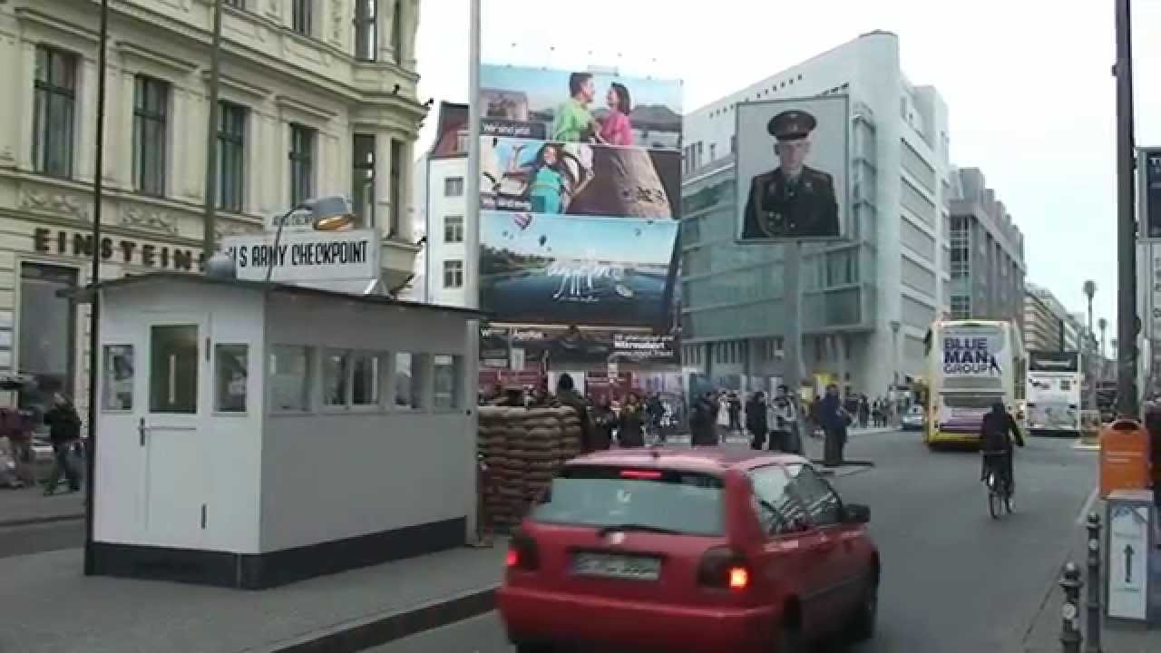 Niezwykly Swiat - Niemcy - Berlin - Checkpoint Charlie