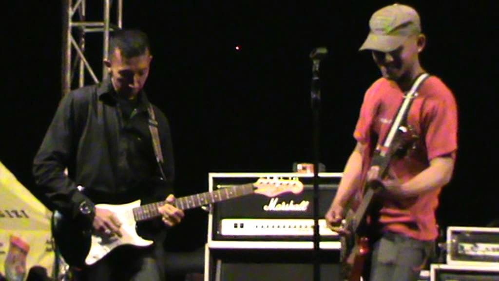 Panzer Rock Band Pusdikkav Angin Malam. HUT Kab. Bandung Barat