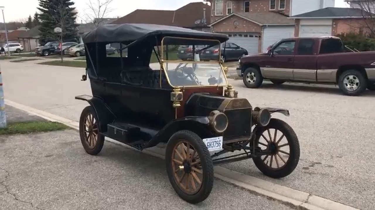 1913 Ford Model T Touring rare options.