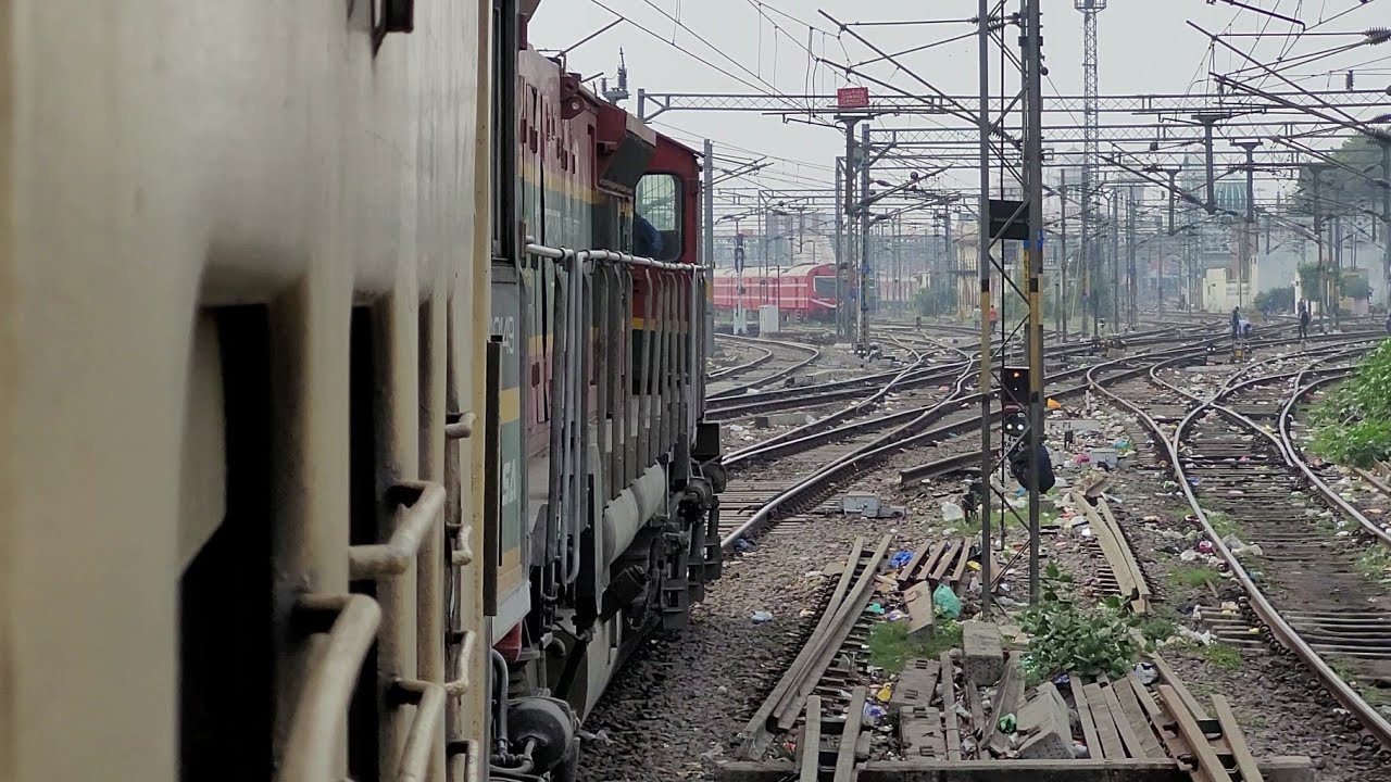 13-बटालियन को समर्पित डीजल इंजन के पीछे अयोध्या कैंट से लखनऊ चारबाग तक की शानदार यात्रा!! 🔥