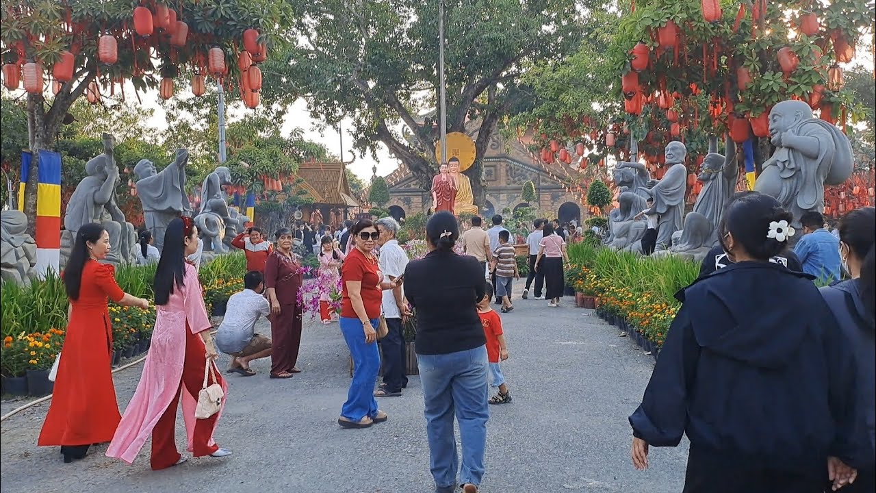 Chùa Gò kén Thiền Lâm Cổ Tự  quá đẹp