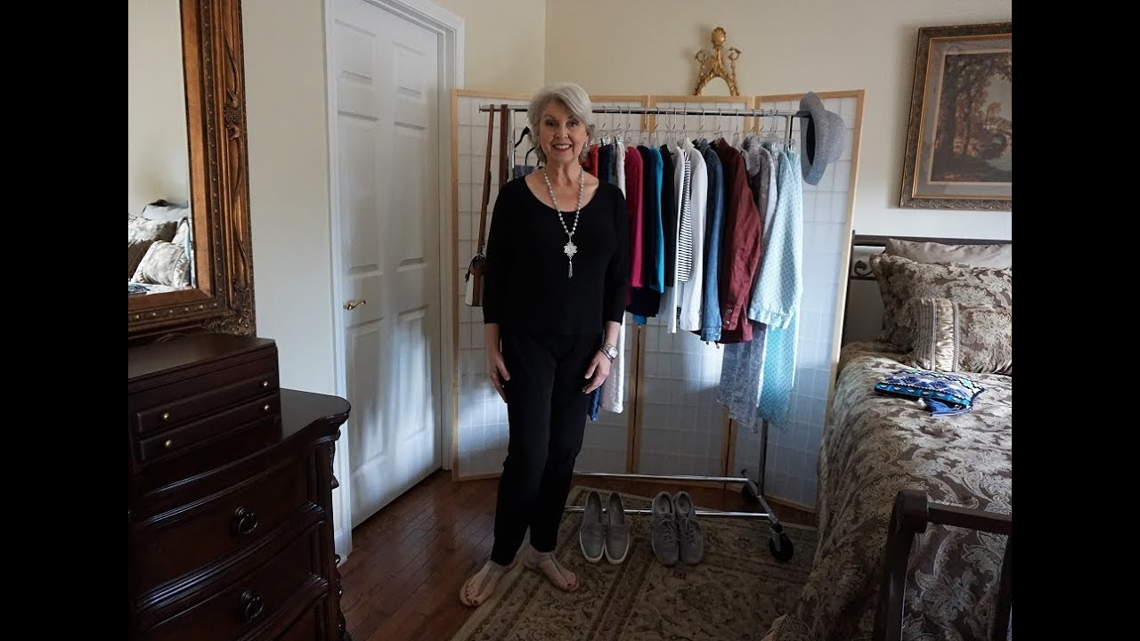 Capsule Wardrobe Packing For Grab And Go Outfits