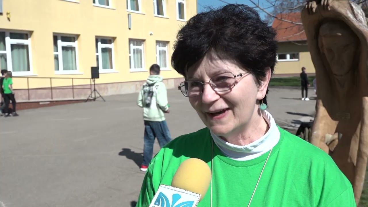 A Boldogság Óra nem egyenlő a rózsaszín köddel