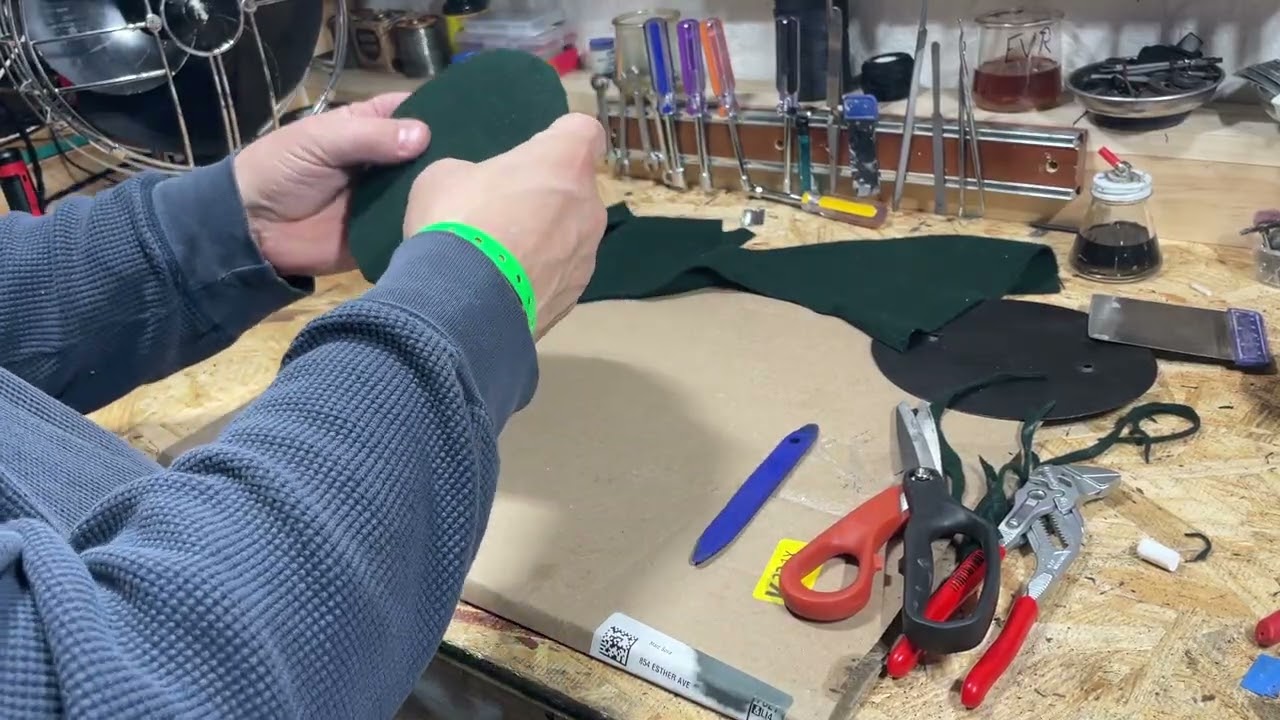 How to- Emerson Silver Swan Felt