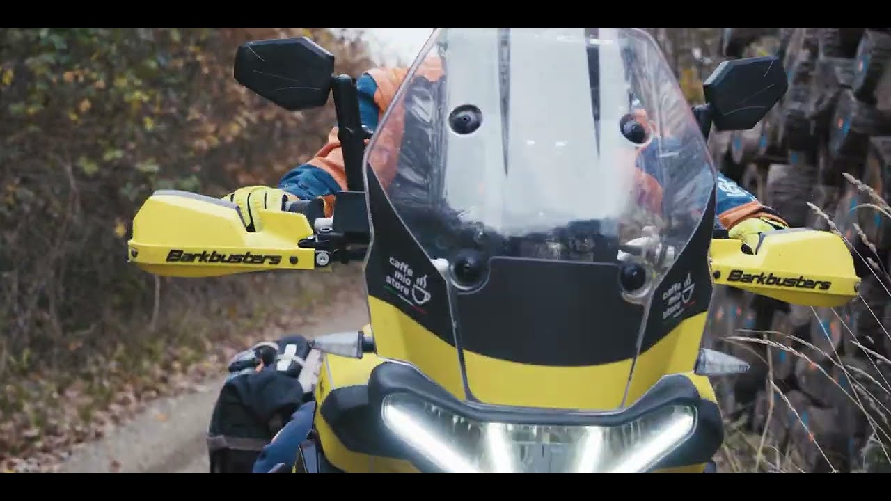 Caffemio.store + Adventure-rally.cz = káva San Salvador + cestovní kávovar Wacaco Nanopresso