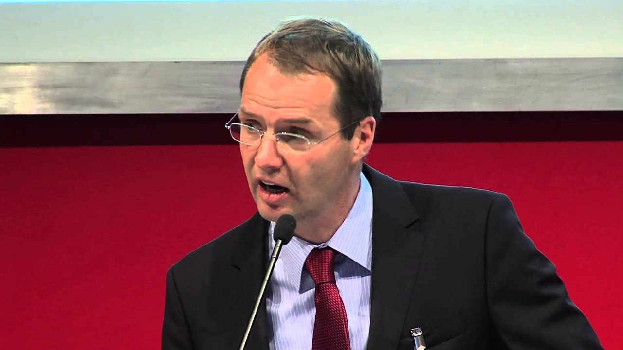 Keynote Logistics: Dr. Daniel Piazolo, Managing Director, IPD