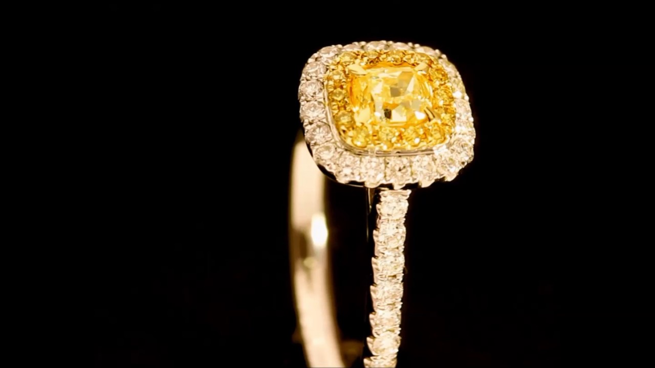 18ct White Gold Sunshine Diamond Ring