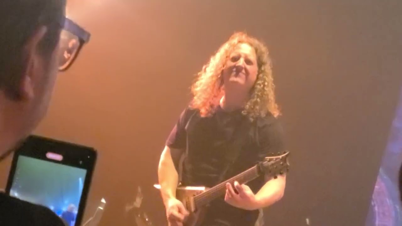 Voivod et L' orchestre Symphonique de Montréal ( L'OSM) . ASTRONOMY DOMINE. AWESOME SHOW! 30-01-25
