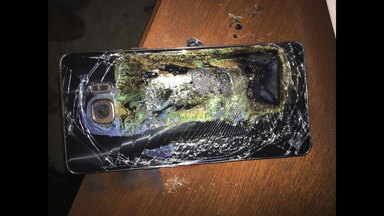 Taking A Samsung Galaxy Note 7 On A Plane Is A Crime