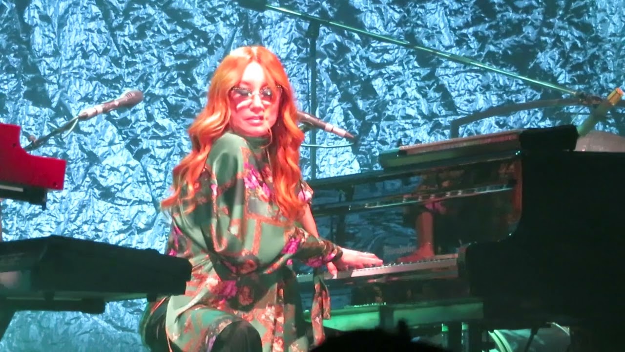 Tori Amos in Vancouver - Addition of Light Divided
