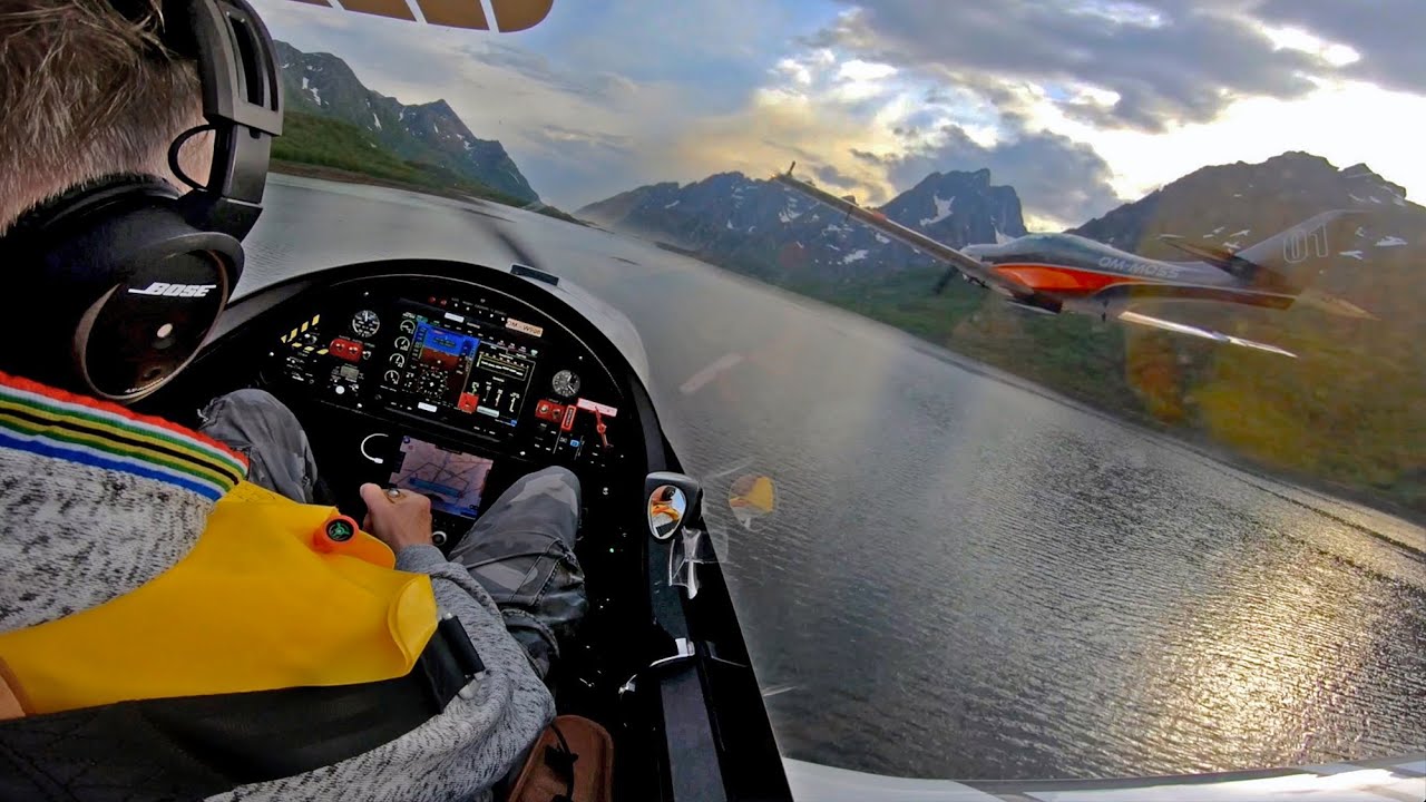Tarragon Aircraft Cockpit View - Flight around Lofoten Islands  - The SKYMONKEYYYs