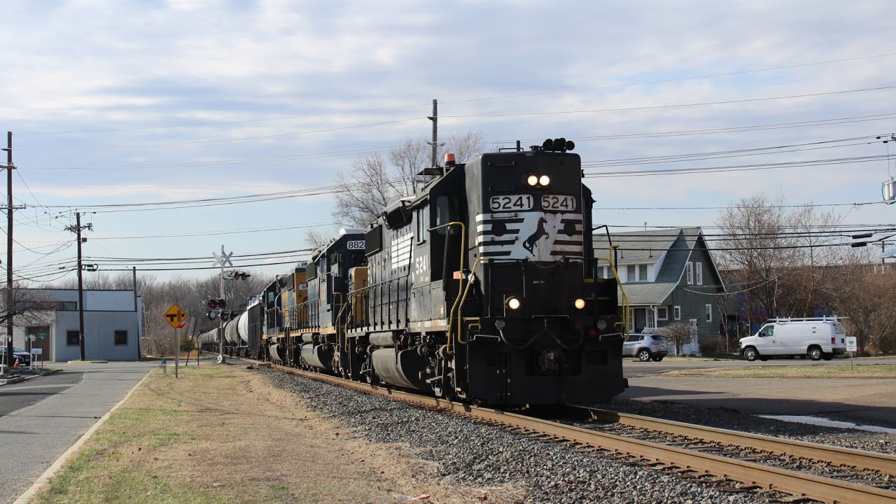 NS High Hood GP38-2 5241 leads CA-11 on 3/13/26