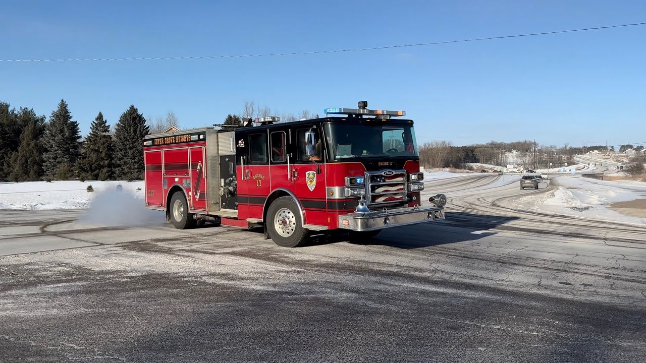 Inver Grove Heights Ladder 13 & Engine 17 Responding