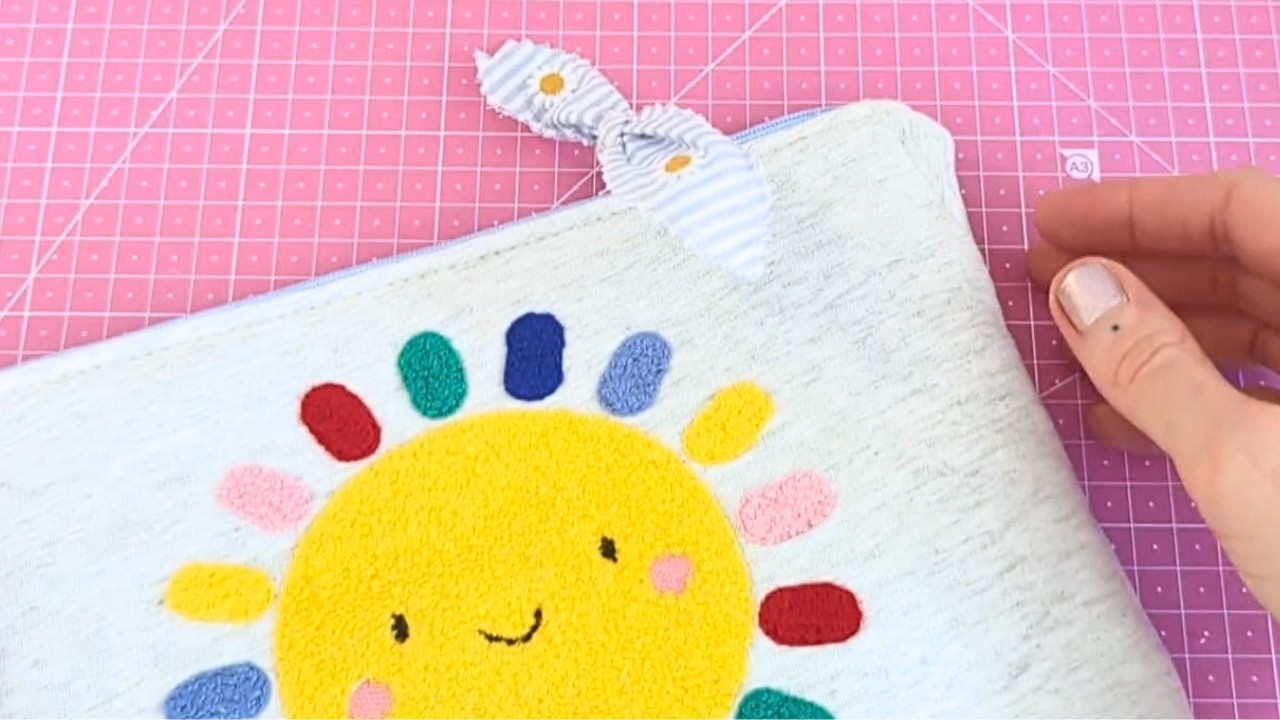 Aus altem Kinder-Sweatshirt eine Tasche nähen | Sonnentasche Upcycling