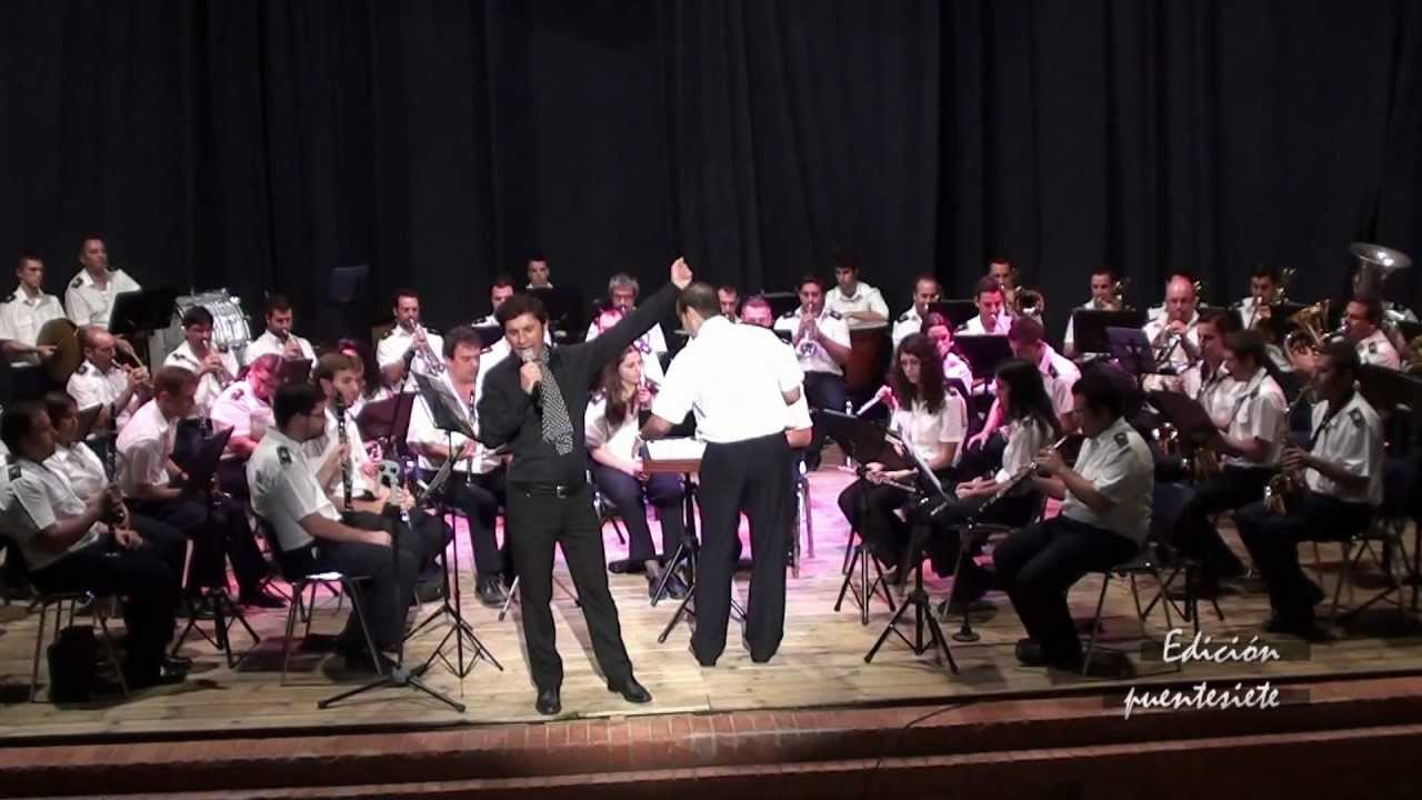 Juan Santamaría con la Filarmónica de Pilas 2012 (8/10).- 