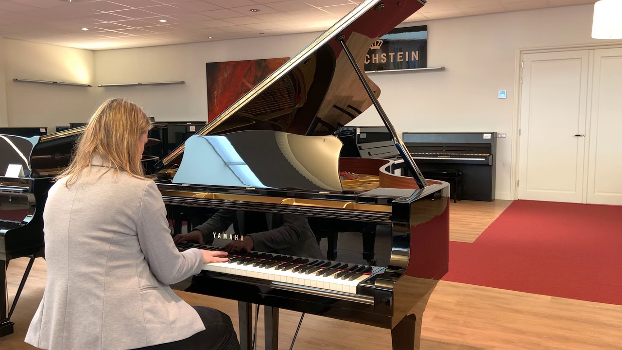 Yamaha C7 vleugel, klassieke muziek