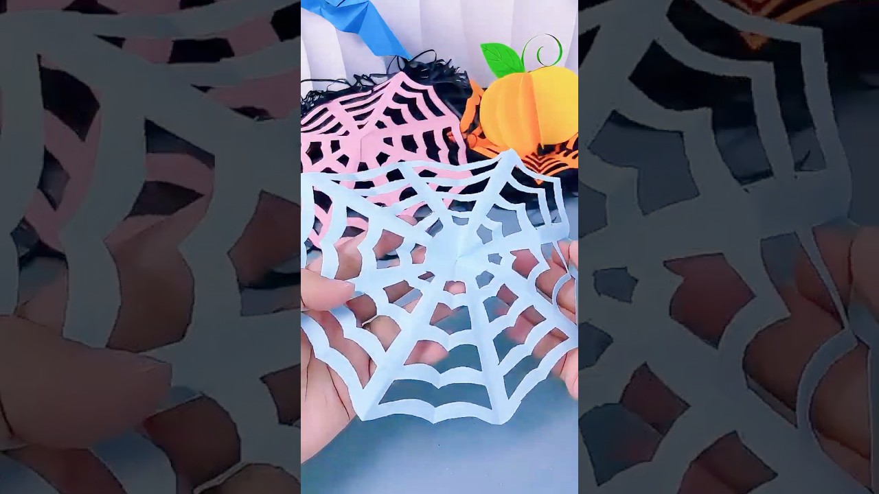【0 Cost Halloween Spiderweb Craft 】🕷️ | Easy Halloween decorations!