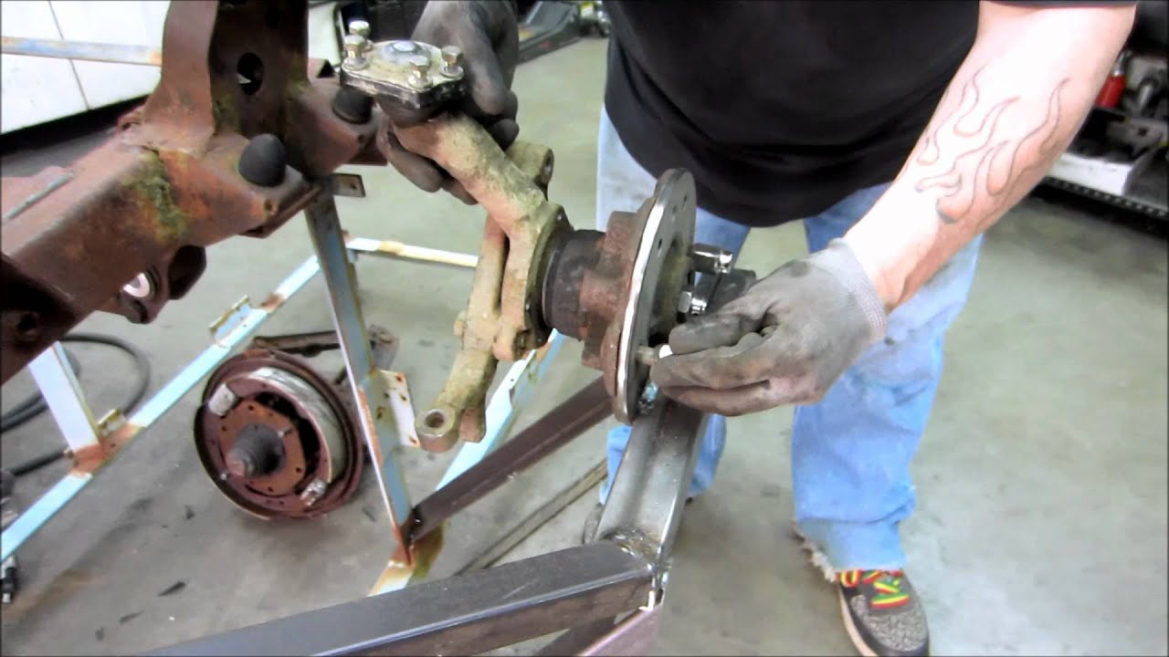 Datsun 521 Ball Joint Mod - Part 1