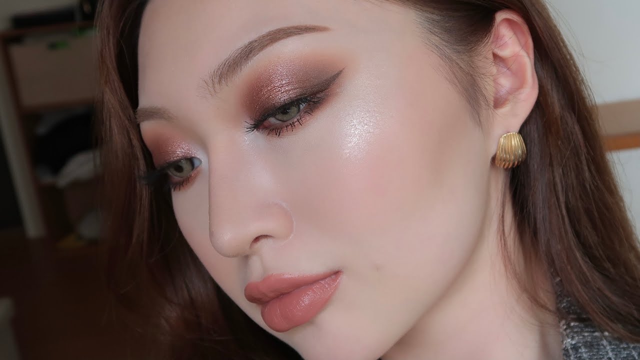 Cranberry Smoky Eye 莓果調煙燻妝
