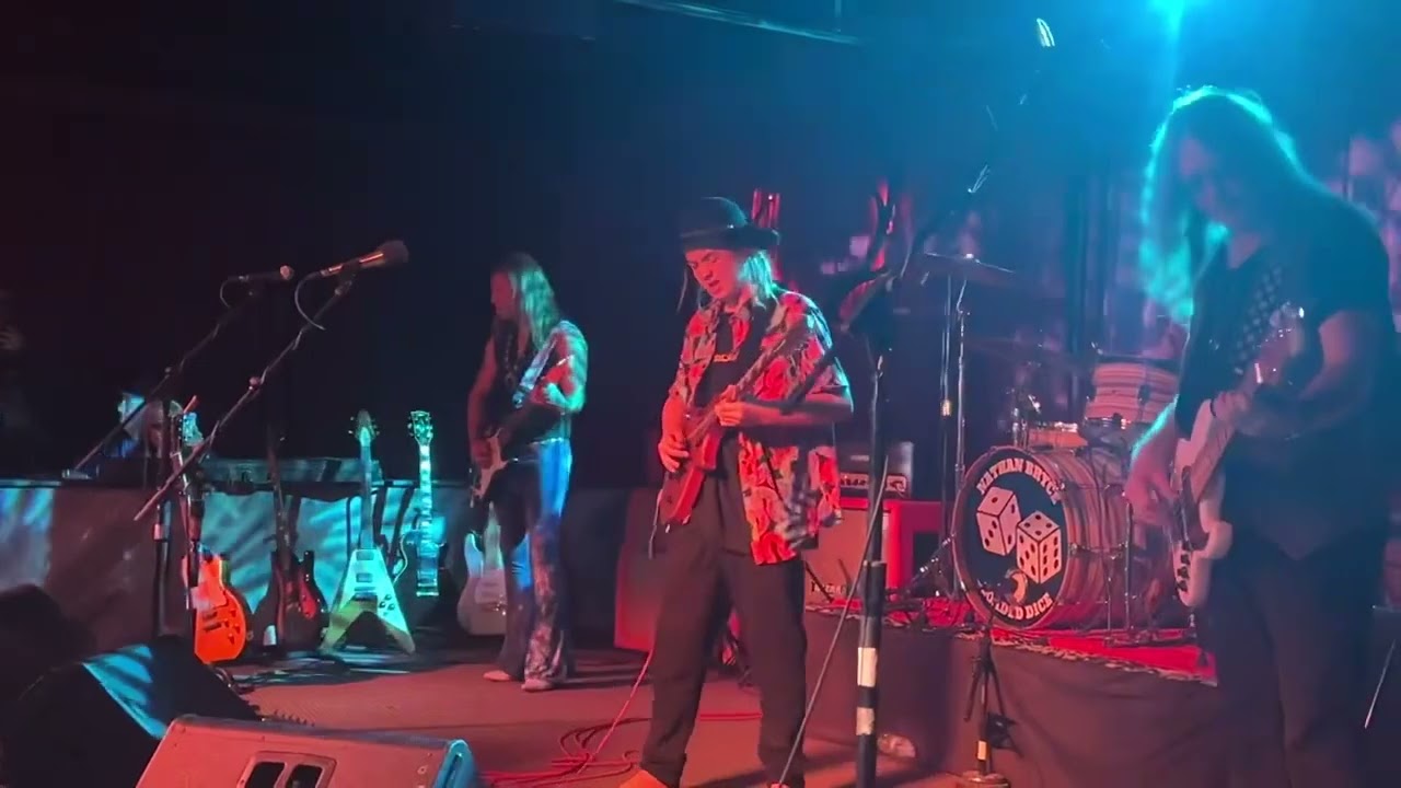 Still got the blues live ( taj farrant )