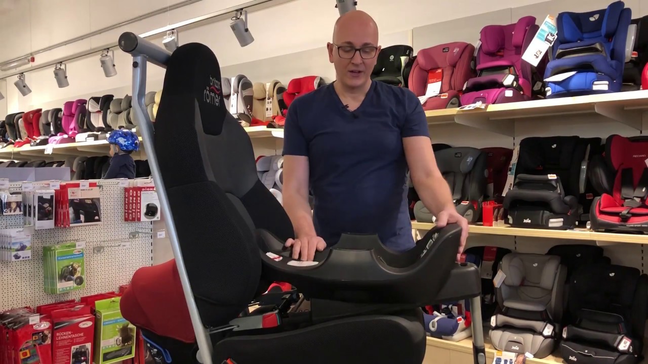 Britax Römer Baby-Safe i-Size Bundle im Test