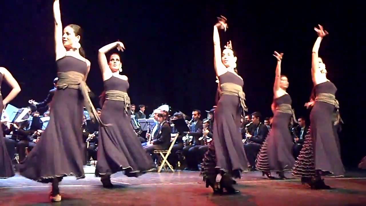 Suite Carmen (Bizet) Banda de musica Isleña y Taller de baile de Rocio Colume