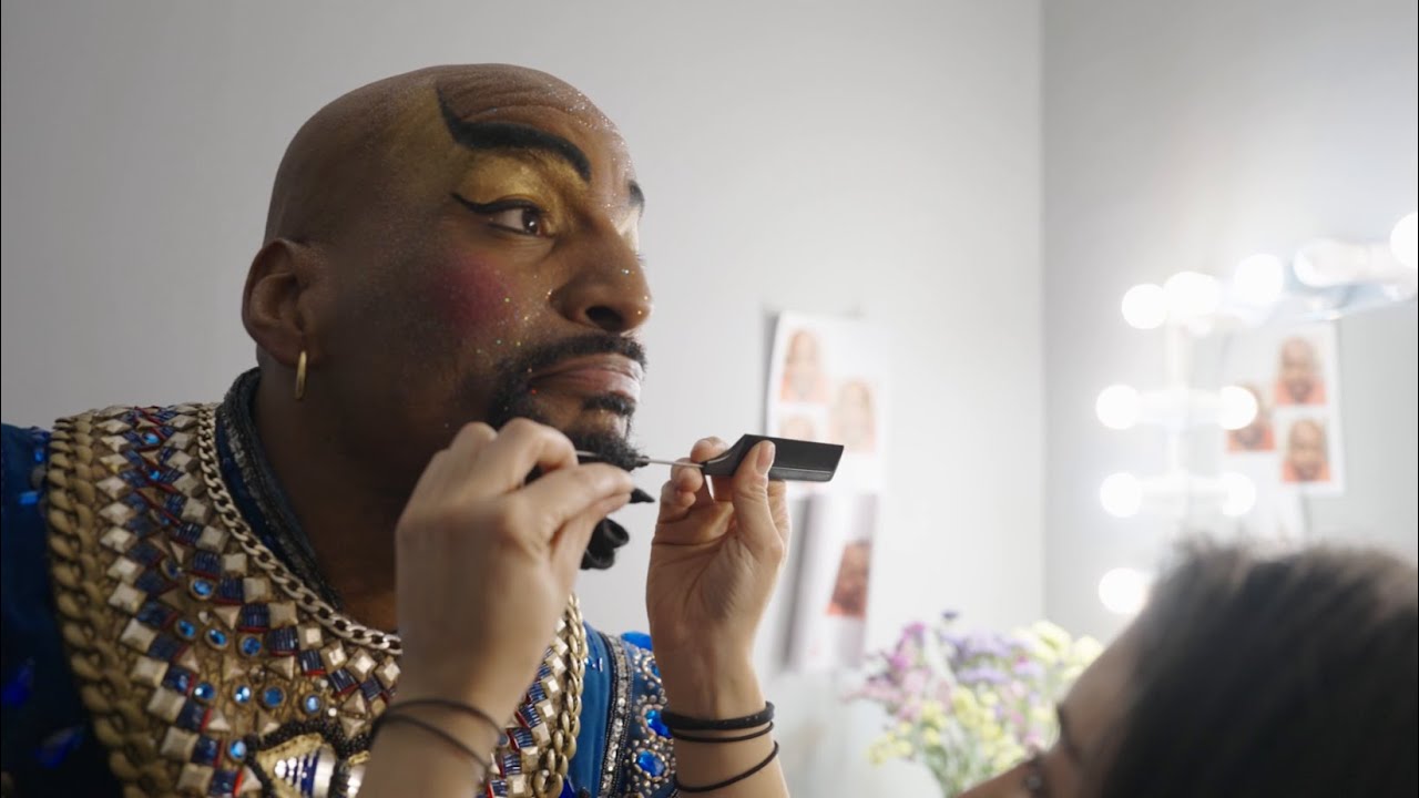 Genio, un recorrido por su vestuario y maquillaje en Aladdín El Musical