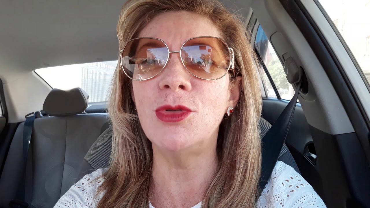 Buscando a paciente em casa.