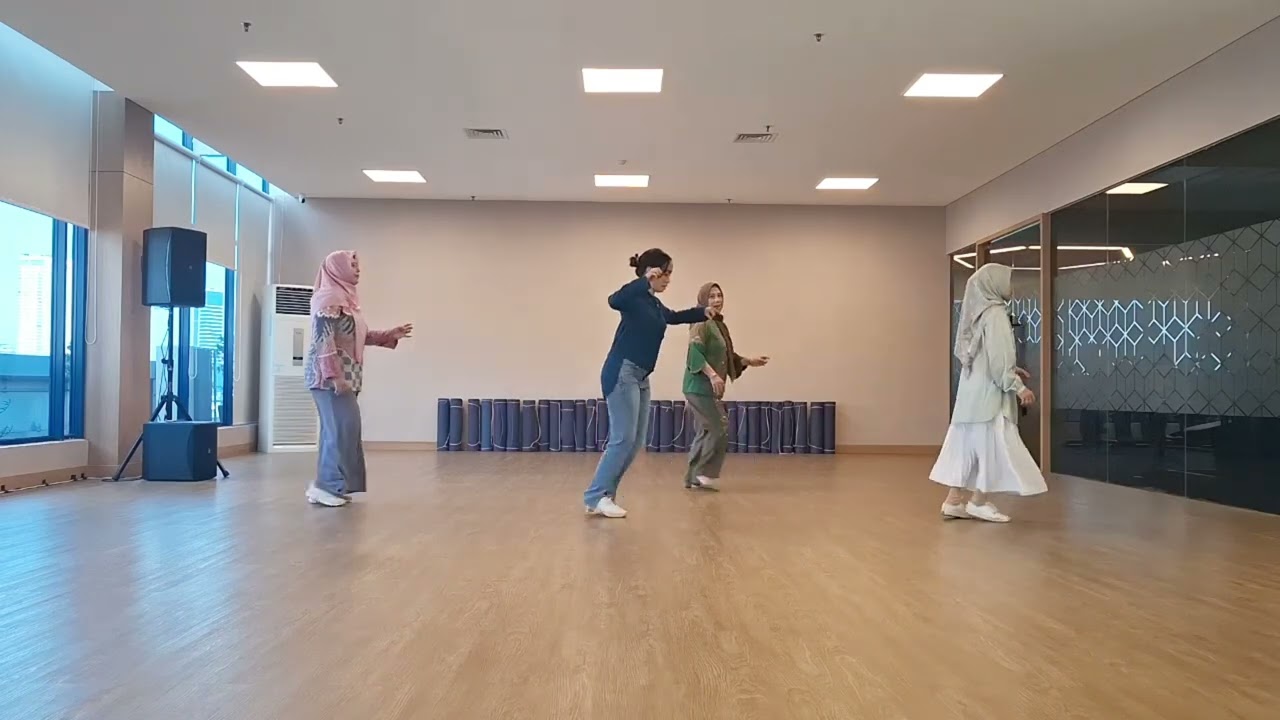 TOCA TOCA REGGAETON - Choreo Sawaludin (INA), May 2025