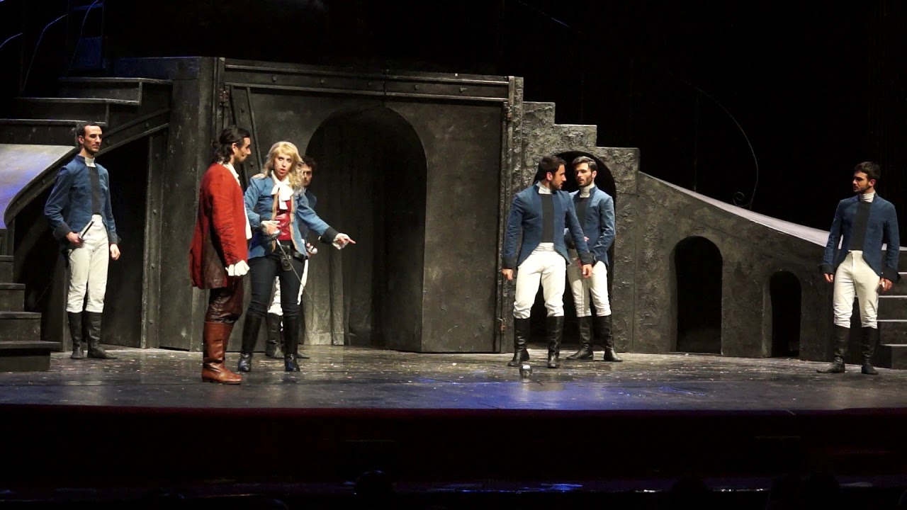 Duello nel musical Lady Oscar al Nuovo Teatro Orione