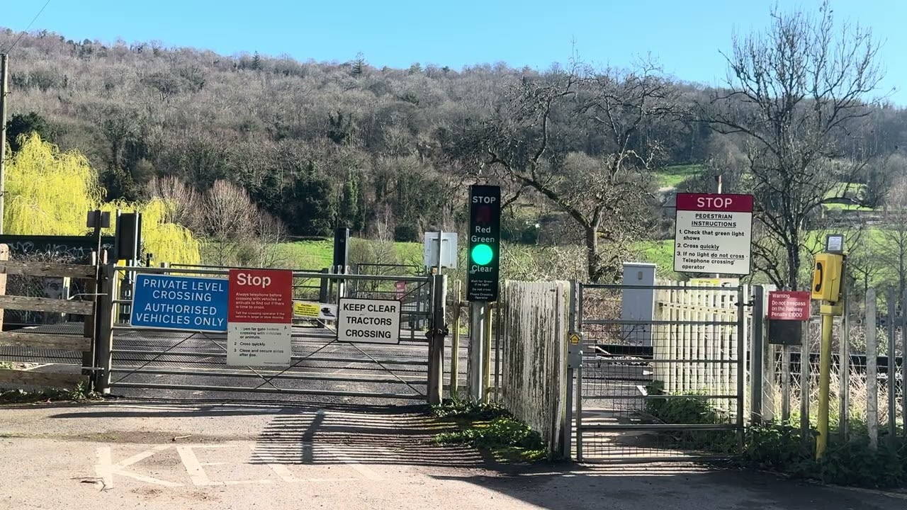Claverton Level Crossing Somerset #train #railway