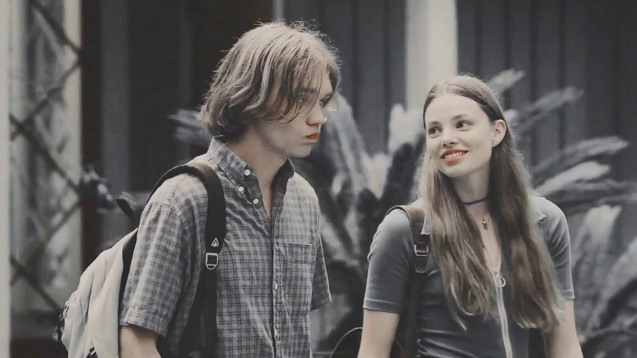 Alaska & Miles | Hold on