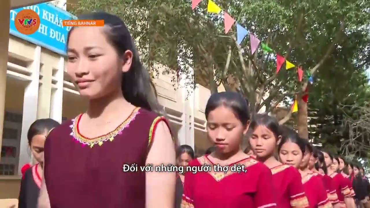 [TIẾNG BA NA] BẢO TỒN VÀ PHÁT TRIỂN NGHỀ DỆT THỔ CẨM | VTV5