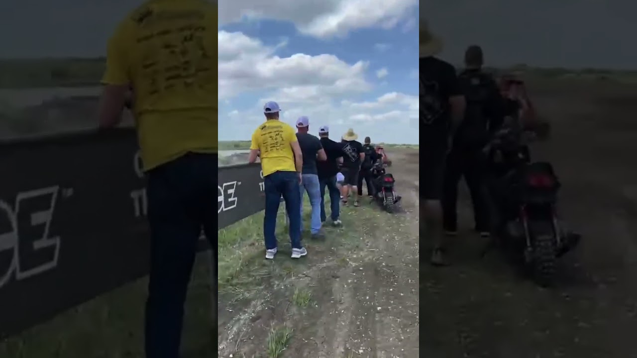 Huge SXS start of the Pro class Texas Outlaw series  #texplex #outlawseries #polaris #rzrracing