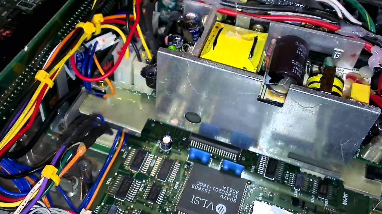 Amstrad ALT-286 16 MHz Vintage/Retro Laptop DISASSEMBLED