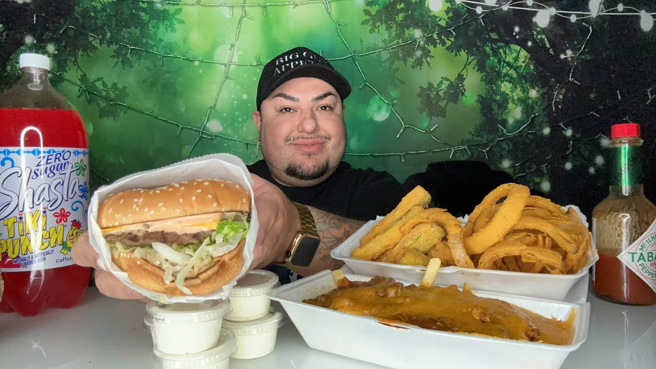 Chili Cheese Fries • Fried Zucchini • Cheeseburger • Onion Rings • Burger Shoppe
