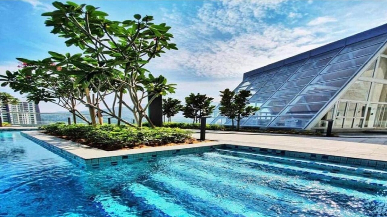 Windmill Upon Hills Genting Highland, Genting Highlands, Malaysia | Travel With Bhavya