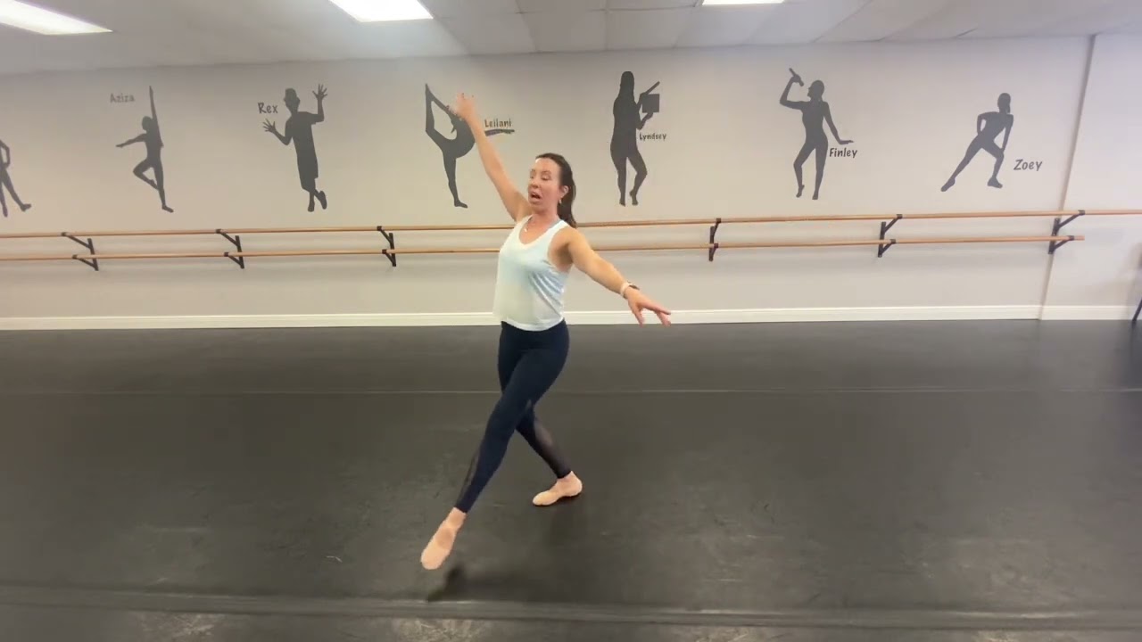Ballet/Lyrical Dance 6-9 age + or -